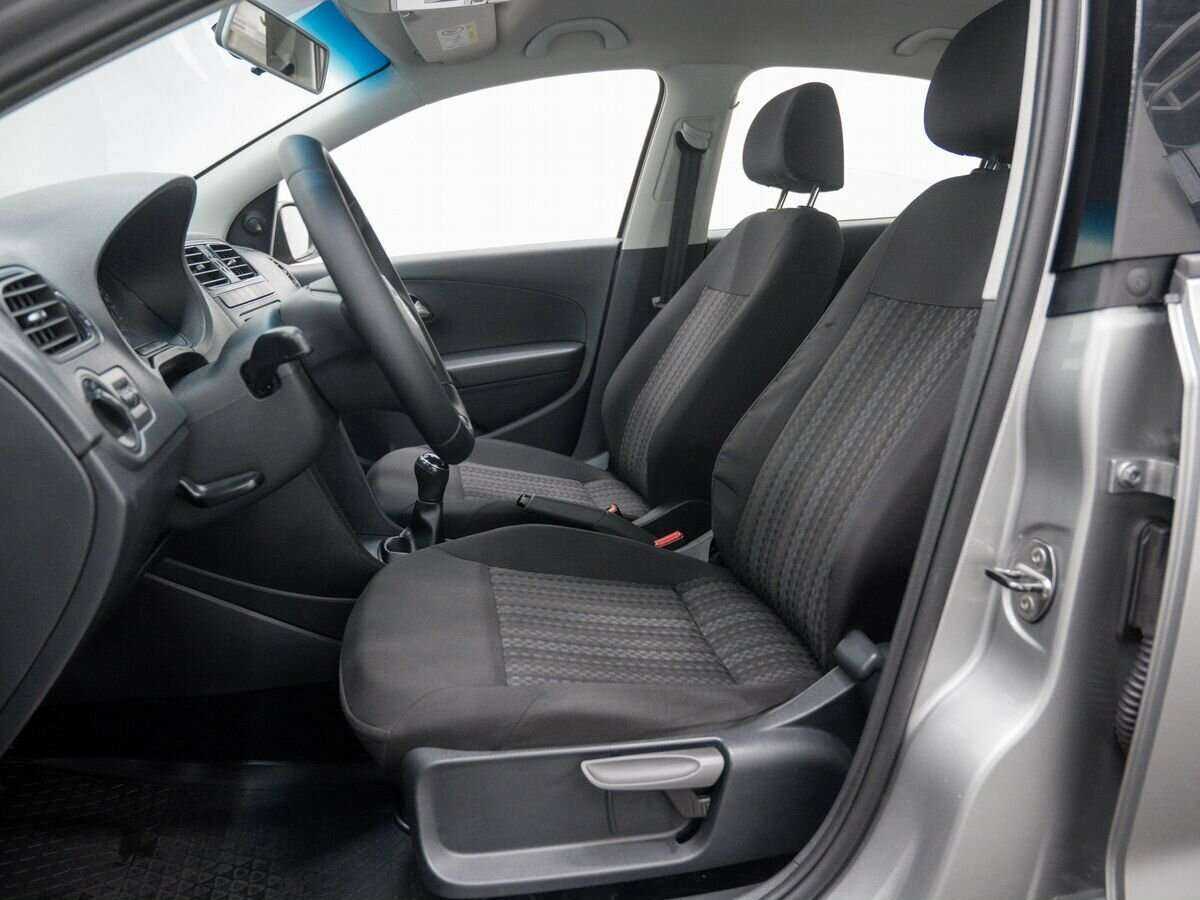 Volkswagen Polo, 2020 Фото №14