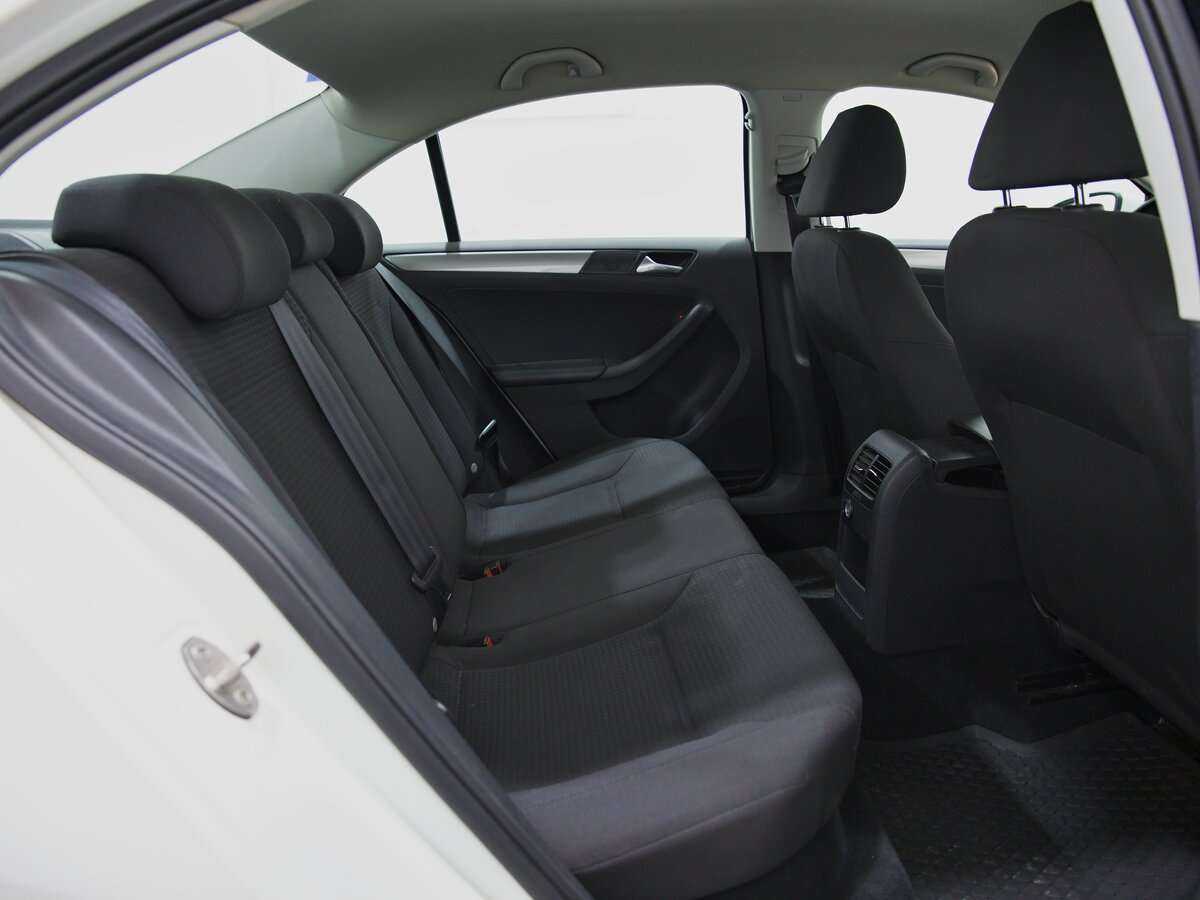 Volkswagen Jetta, 2015 Фото №4