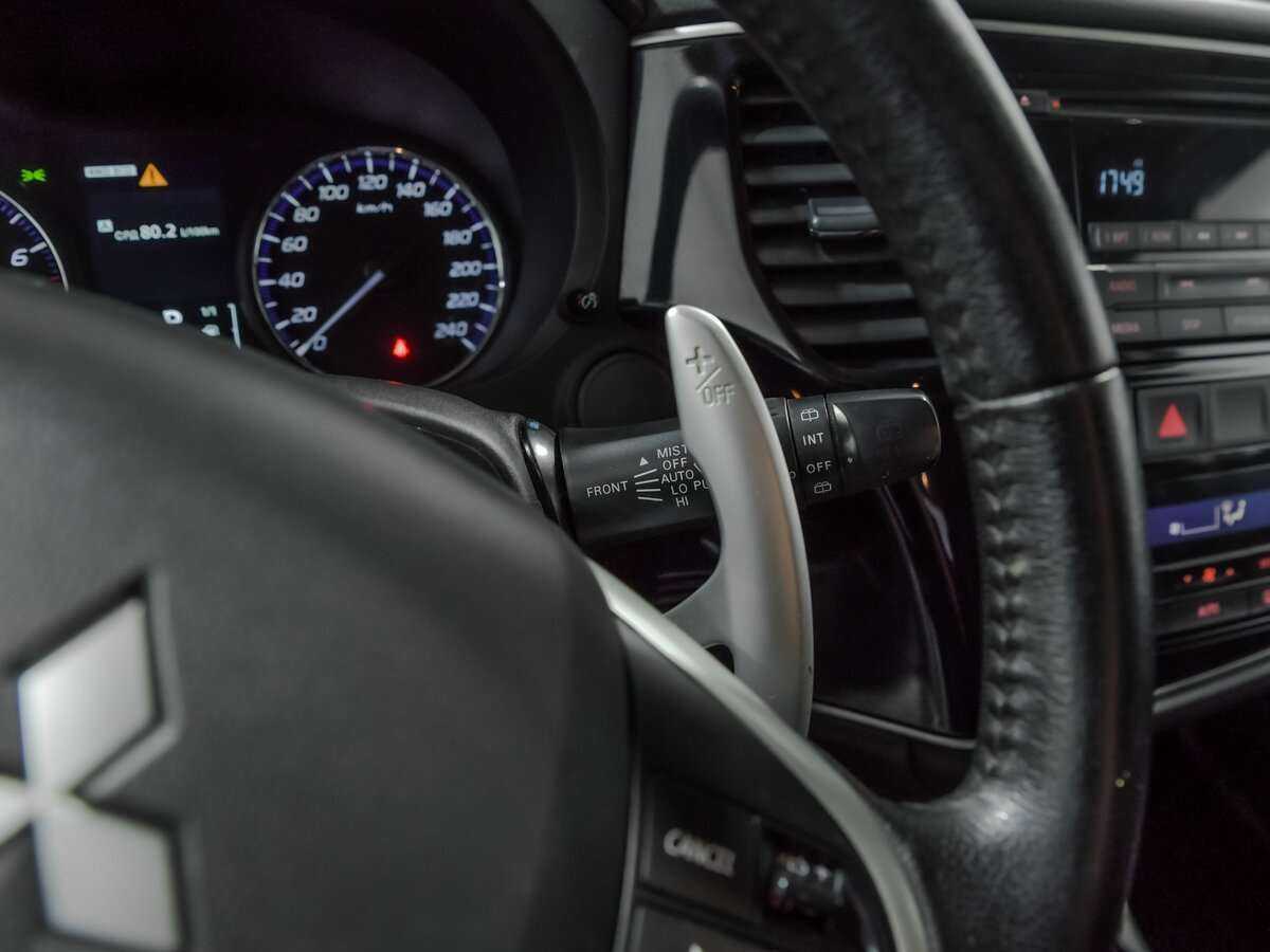 Mitsubishi Outlander, 2013 Фото №9