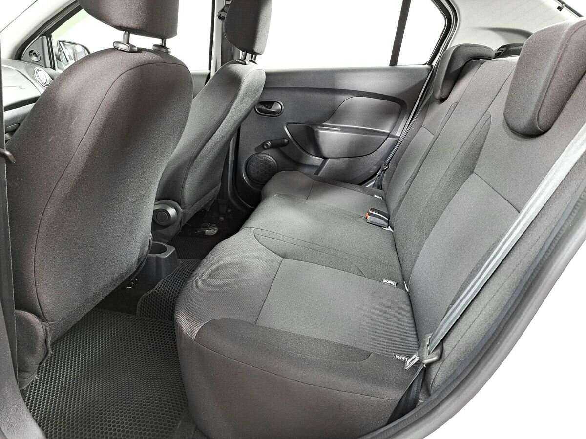 Renault Logan, 2021 Фото №10