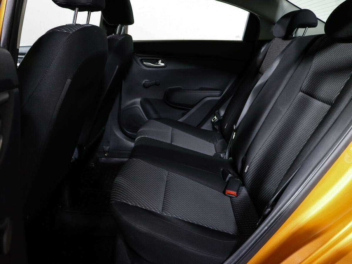 Kia Rio, 2017 Фото №8