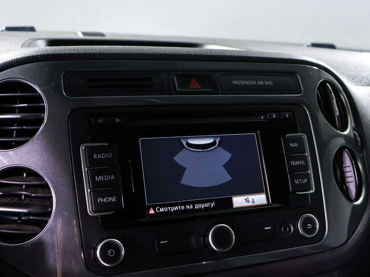 Volkswagen Tiguan, 2012 Фото №12