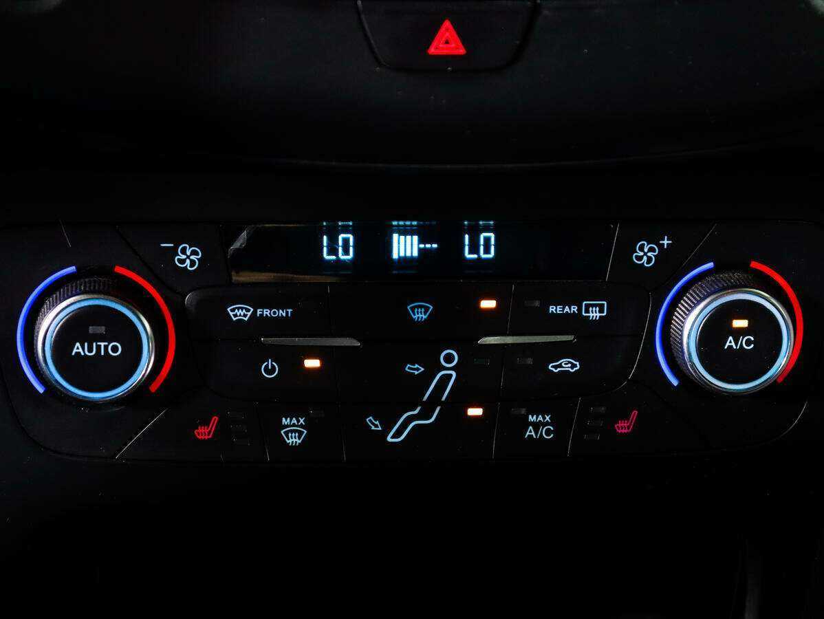 Ford Focus, 2017 Фото №16