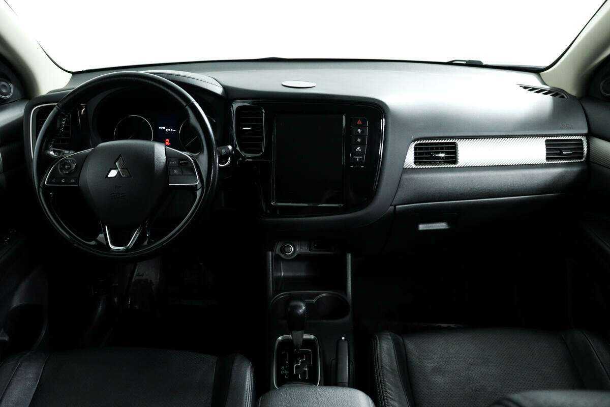 Mitsubishi Outlander, 2015 Фото №11