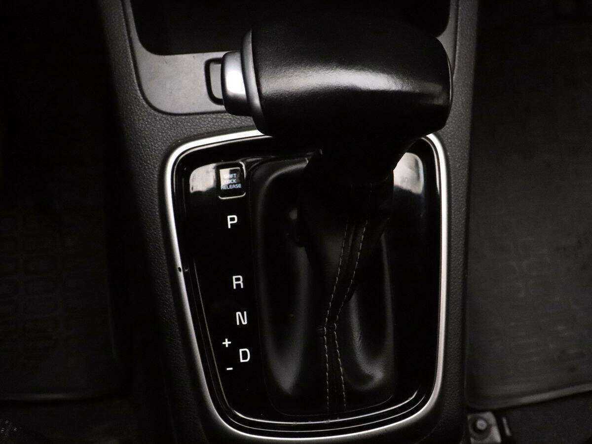 Kia Rio, 2020 Фото №15