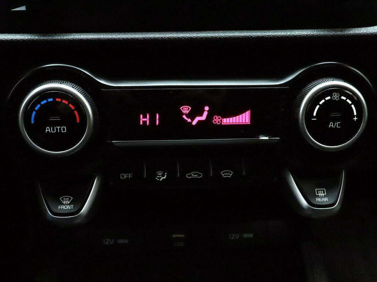 Kia Rio, 2020 Фото №16