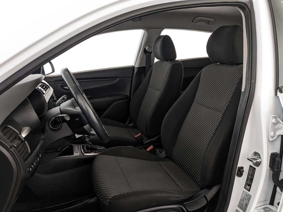 Kia Rio X-Line, 2019 Фото №20