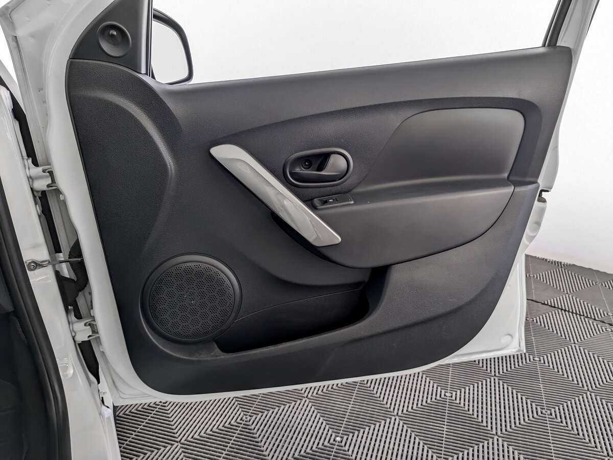 Renault Sandero, 2016 Фото №17