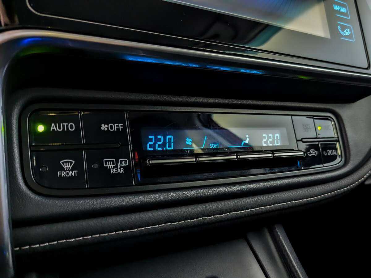 Toyota Corolla, 2018 Фото №24