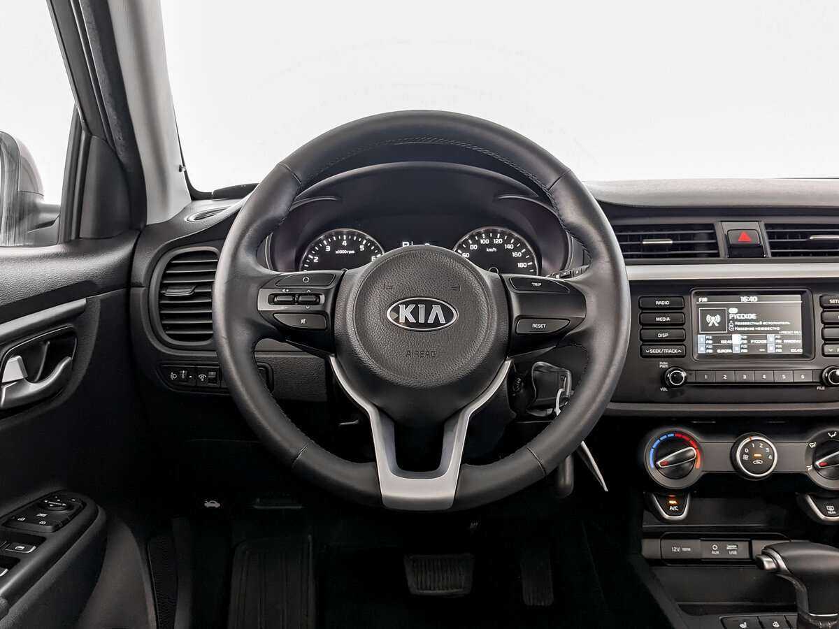 Kia Rio X-Line, 2019 Фото №17