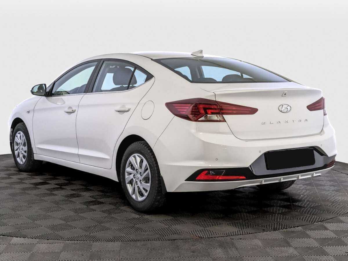 Hyundai Elantra, 2020 Фото №7