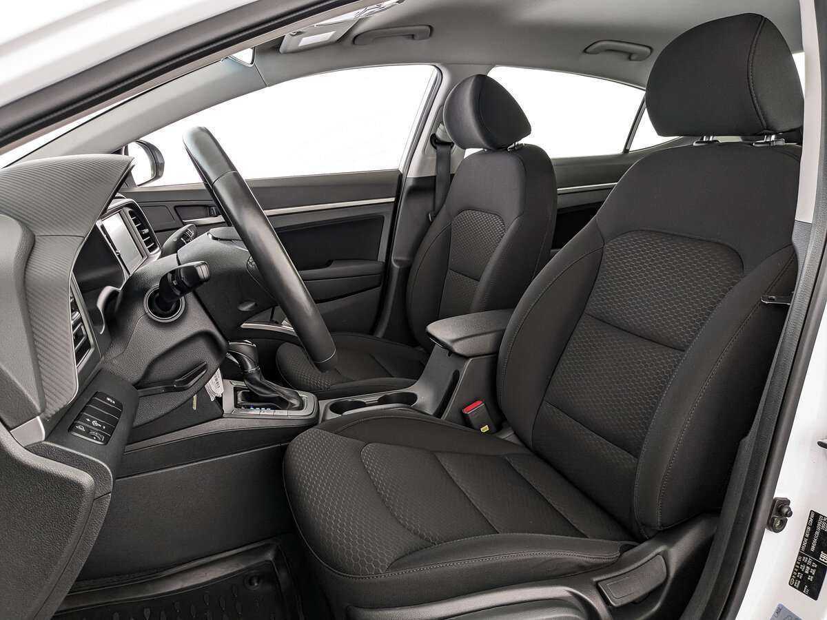 Hyundai Elantra, 2020 Фото №20