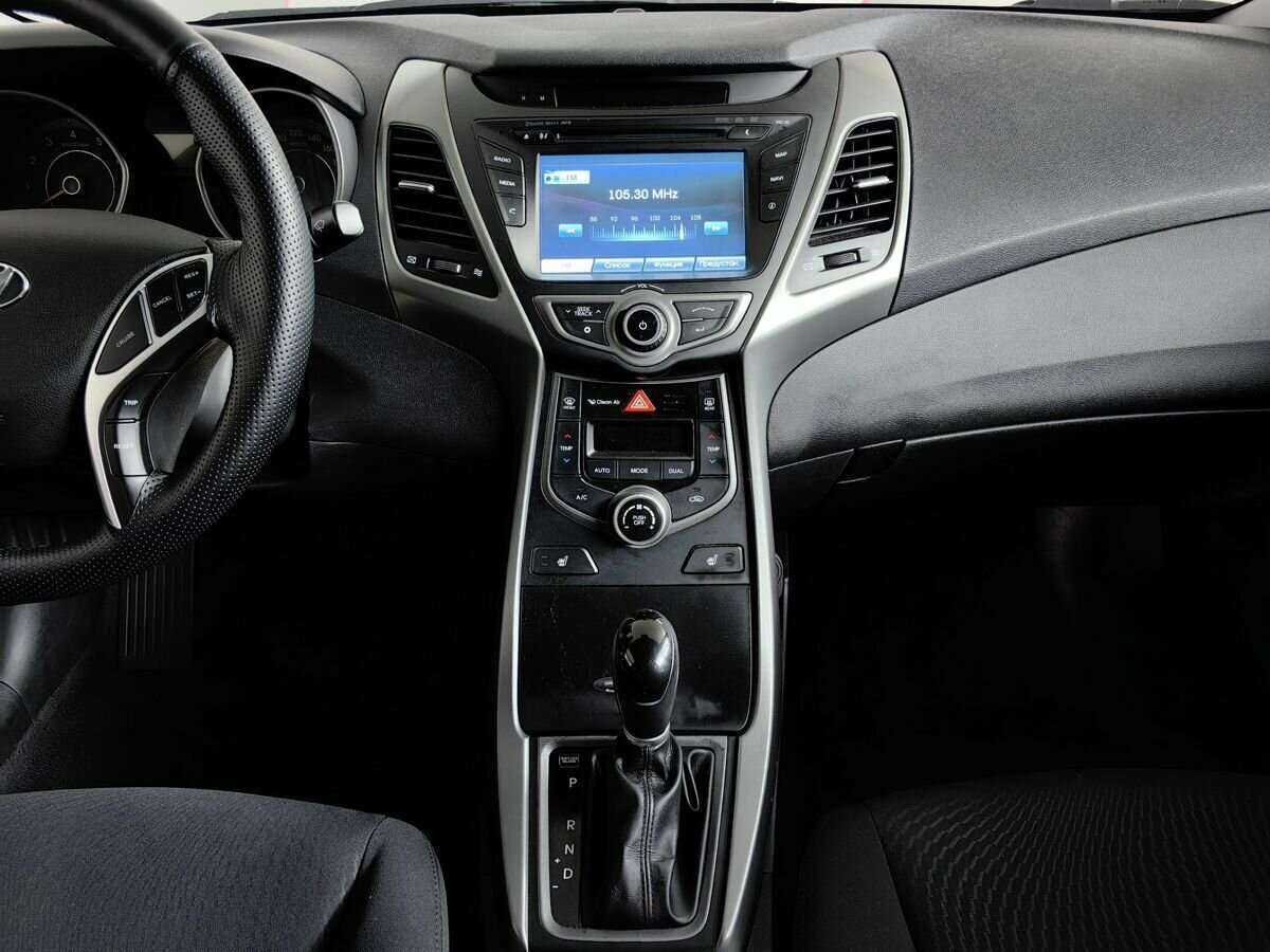 Hyundai Elantra, 2015 Фото №11