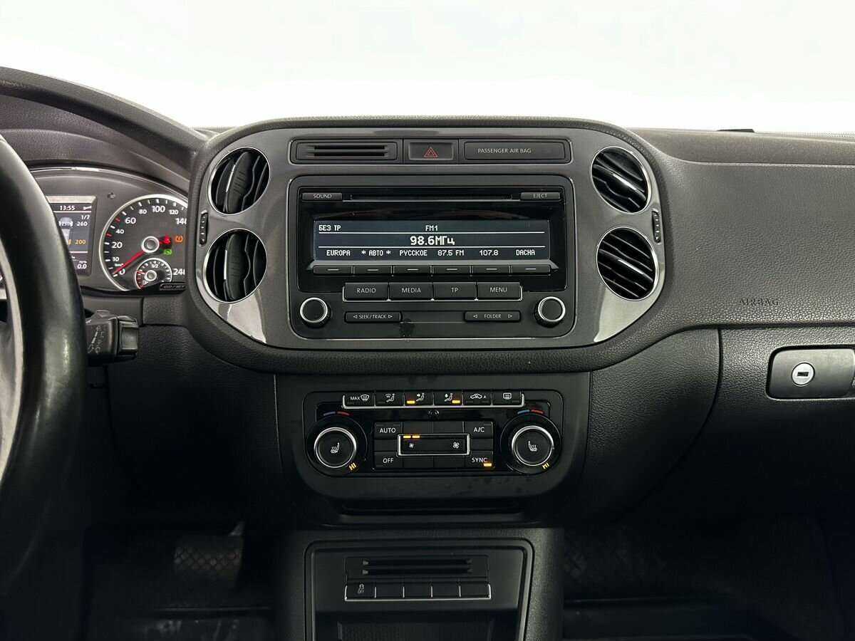 Volkswagen Tiguan, 2013 Фото №12