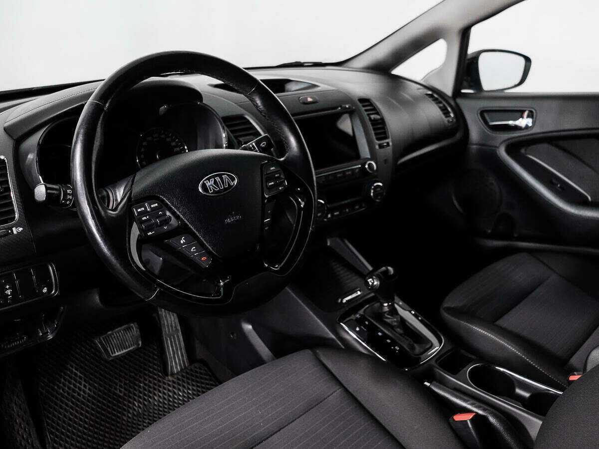 Kia Cerato, 2017 Фото №9