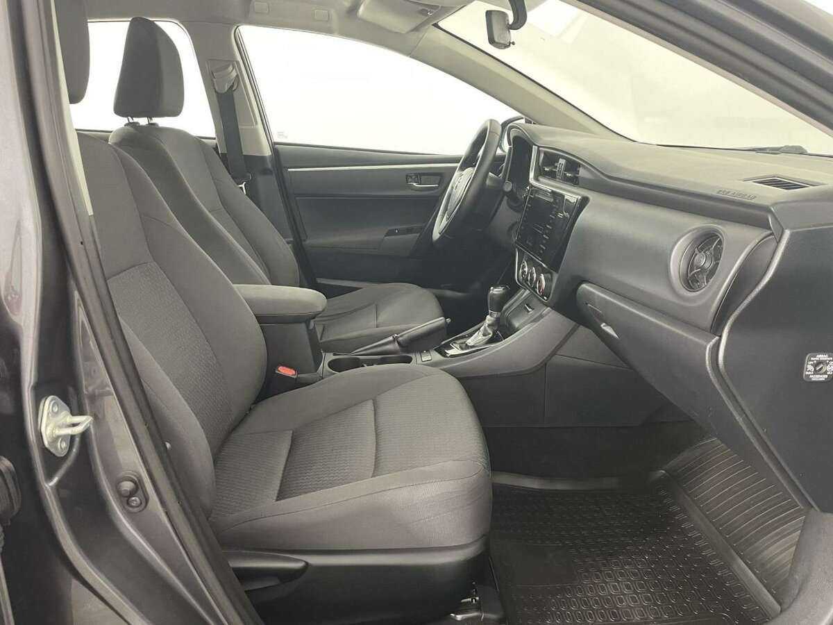 Toyota Corolla, 2017 Фото №14