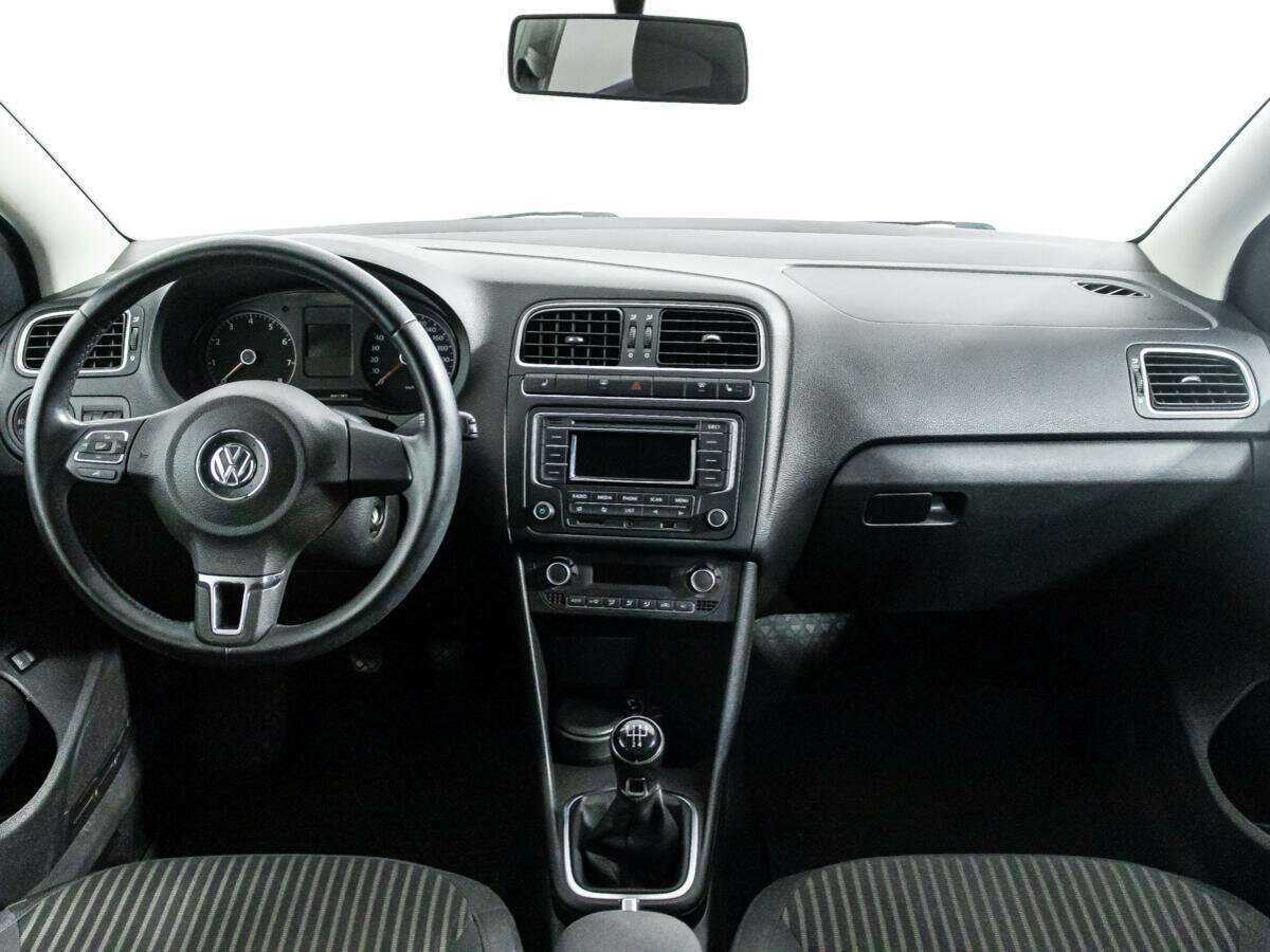 Volkswagen Polo, 2014 Фото №13