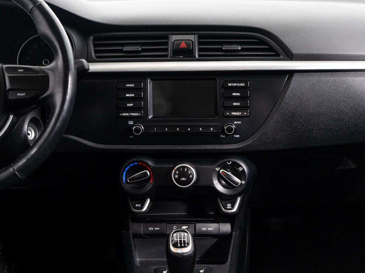 Kia Rio, 2017 Фото №14