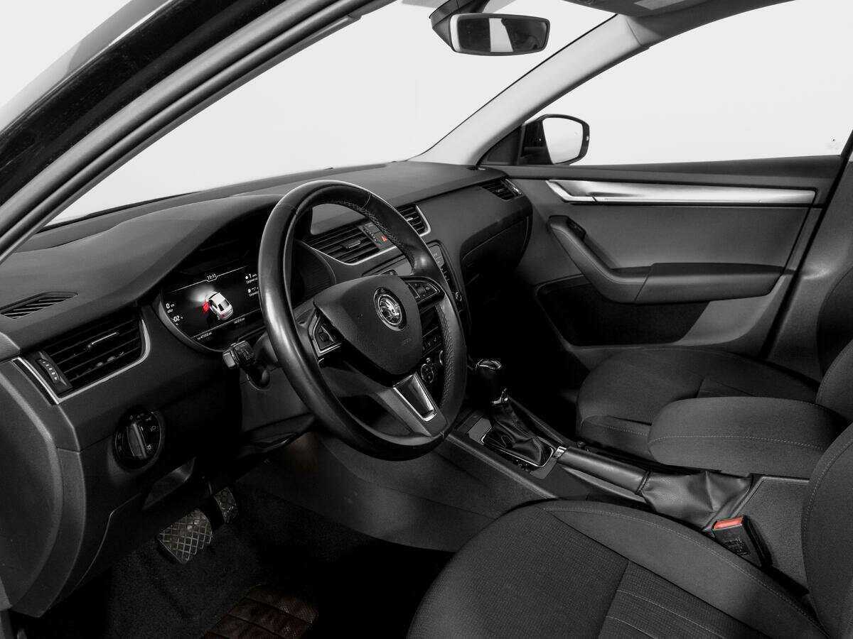 Skoda Octavia, 2018 Фото №15