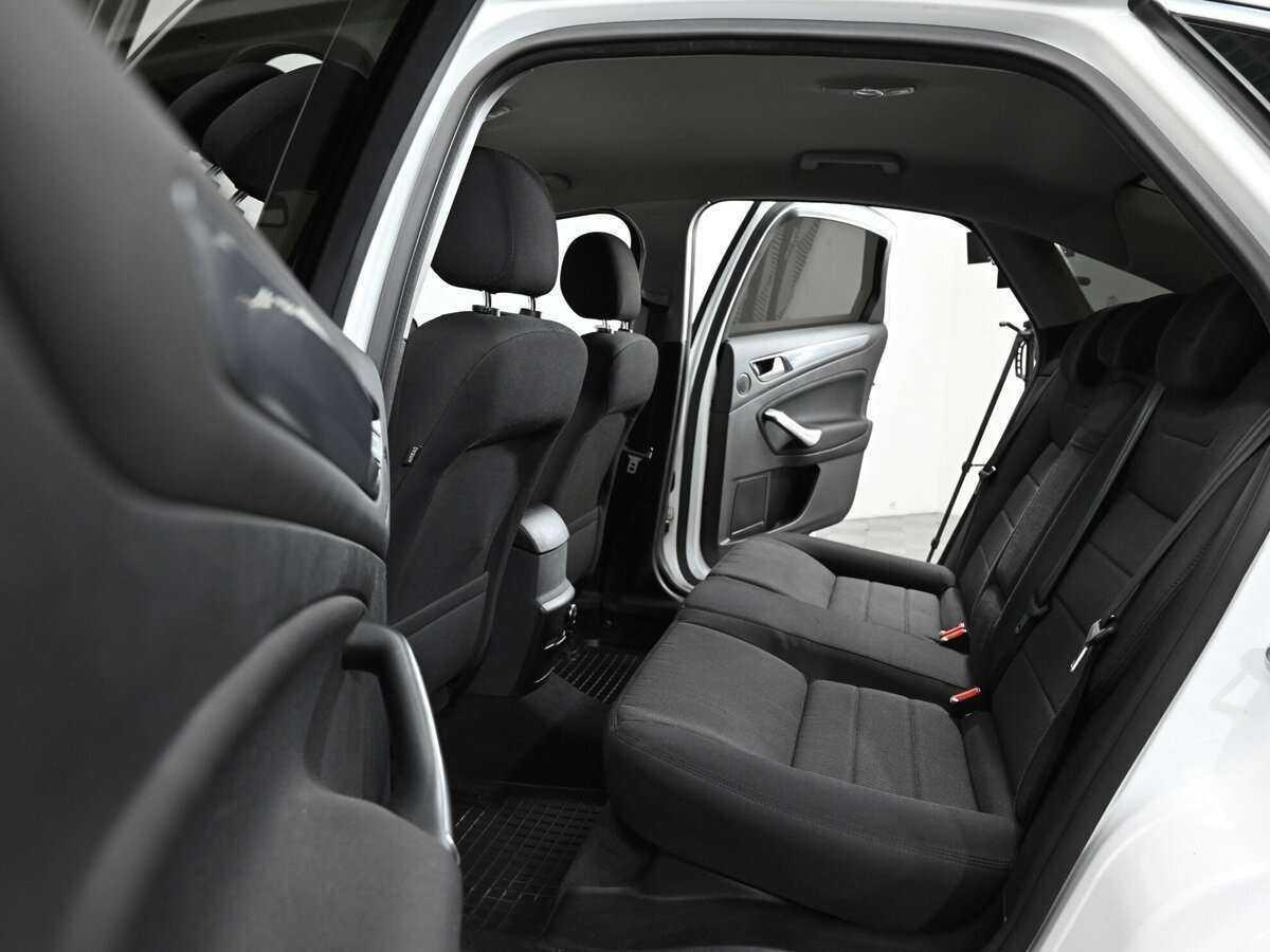 Ford Mondeo, 2014 Фото №12