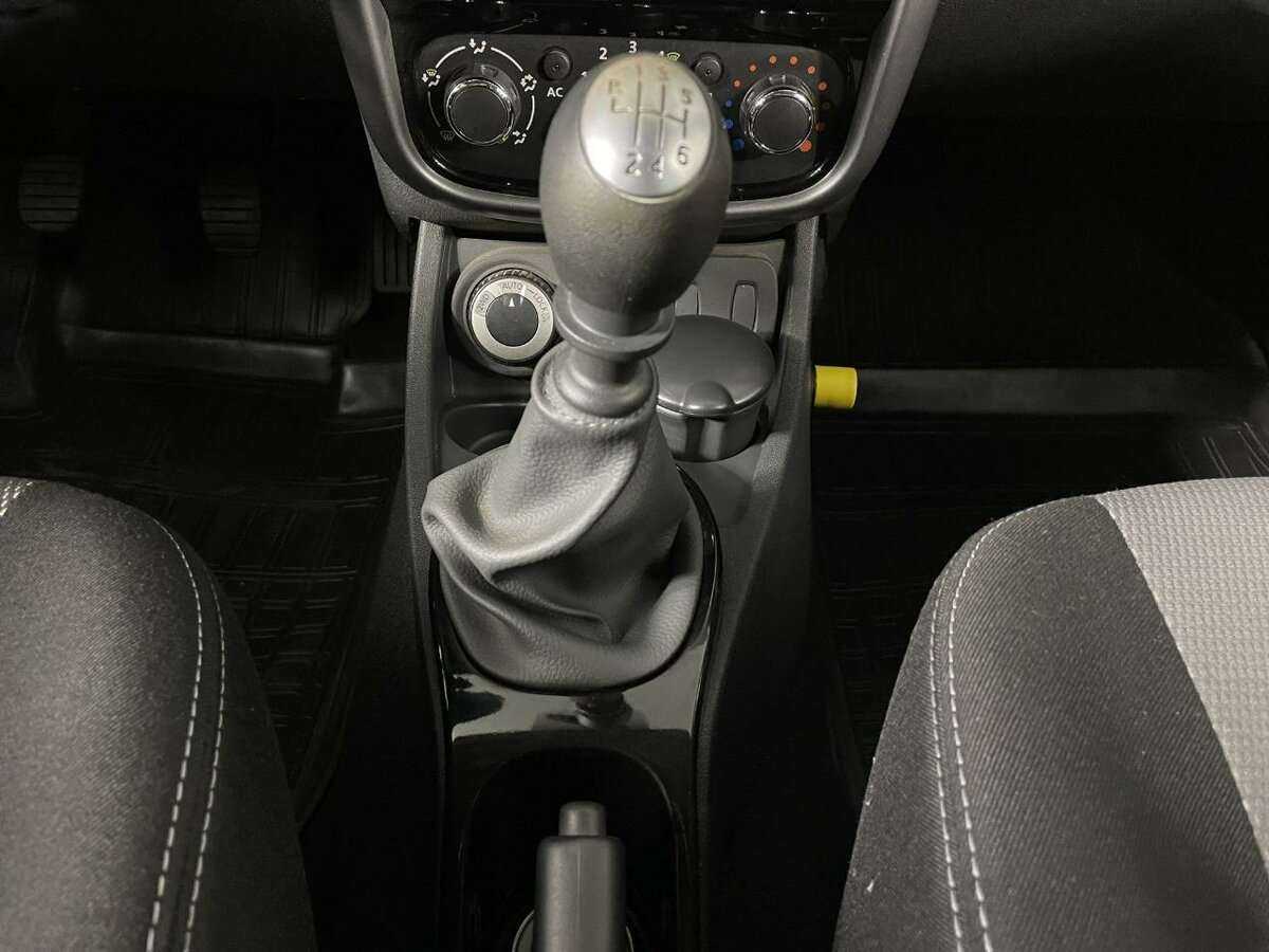 Renault Duster, 2013 Фото №13