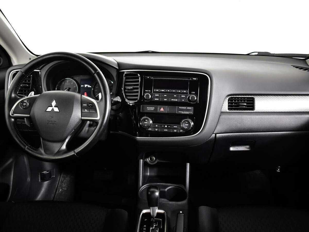 Mitsubishi Outlander, 2013 Фото №12