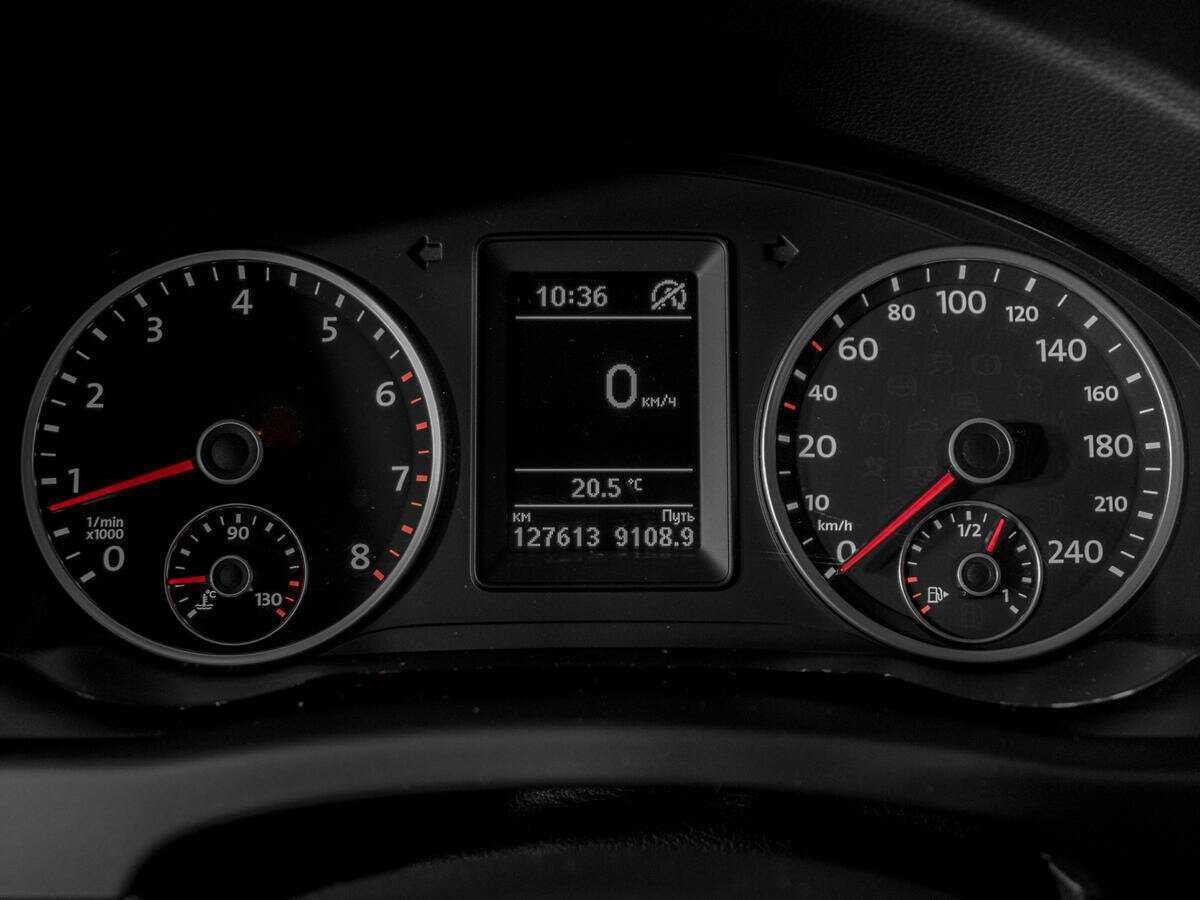 Volkswagen Tiguan, 2014 Фото №8