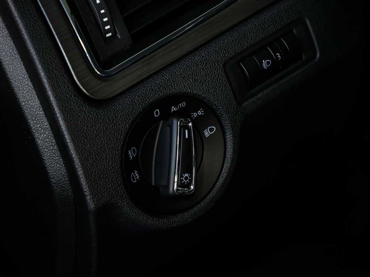 Skoda Rapid, 2018 Фото №17