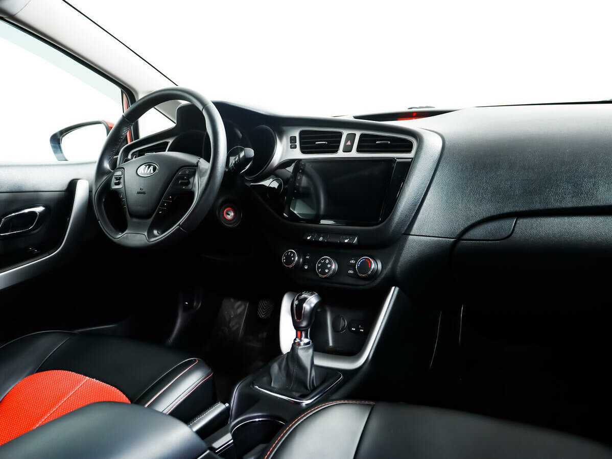Kia Ceed, 2015 Фото №7