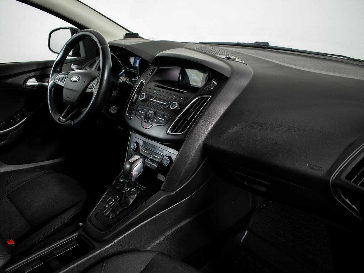 Ford Focus, 2018 Фото №9