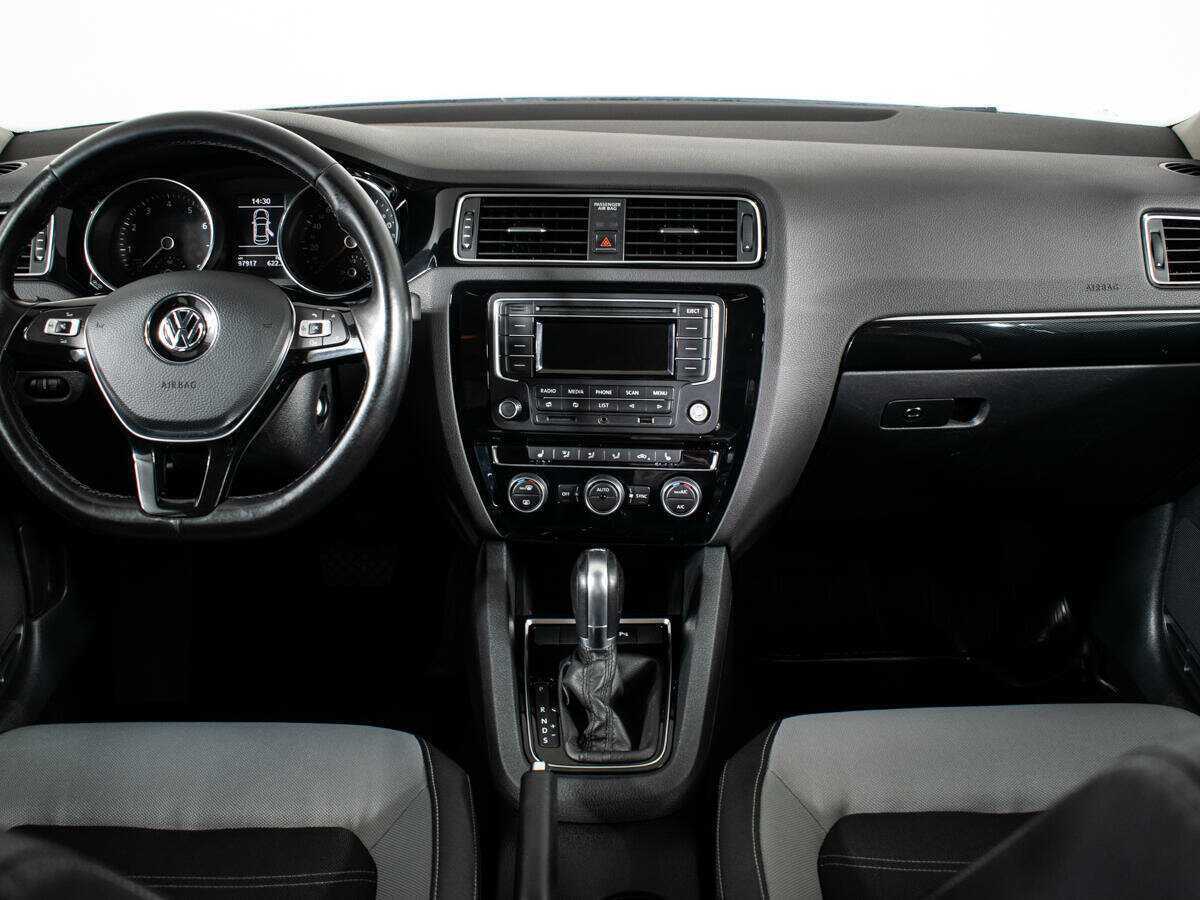Volkswagen Jetta, 2015 Фото №12