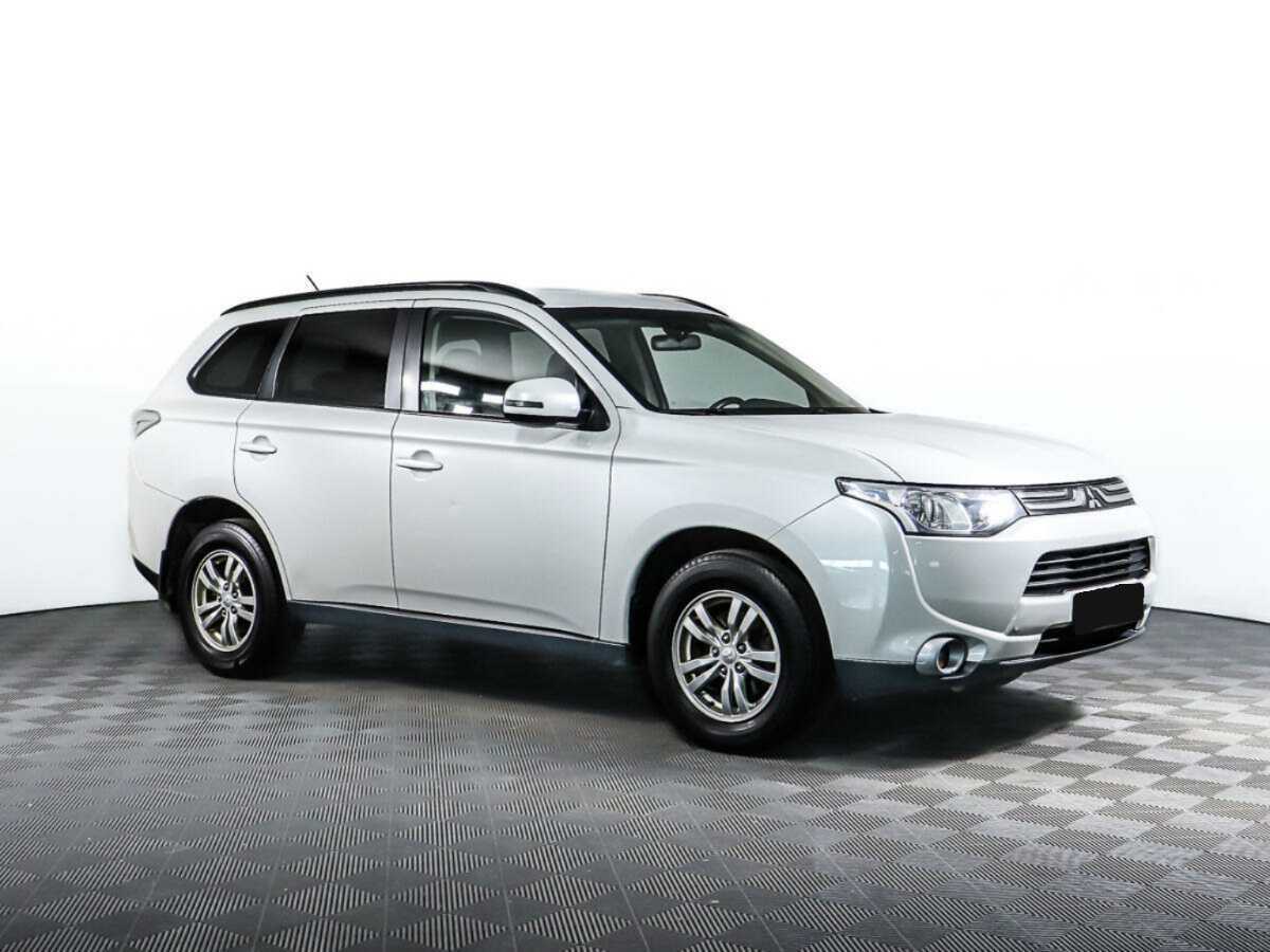 Mitsubishi Outlander, 2013 Фото №2