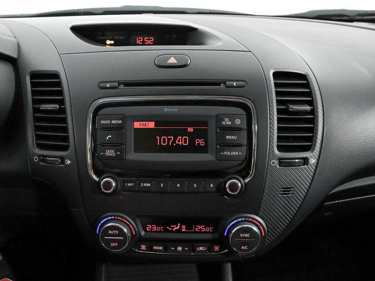 Kia Cerato, 2018 Фото №13