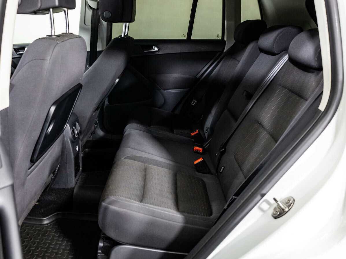 Volkswagen Tiguan, 2013 Фото №8