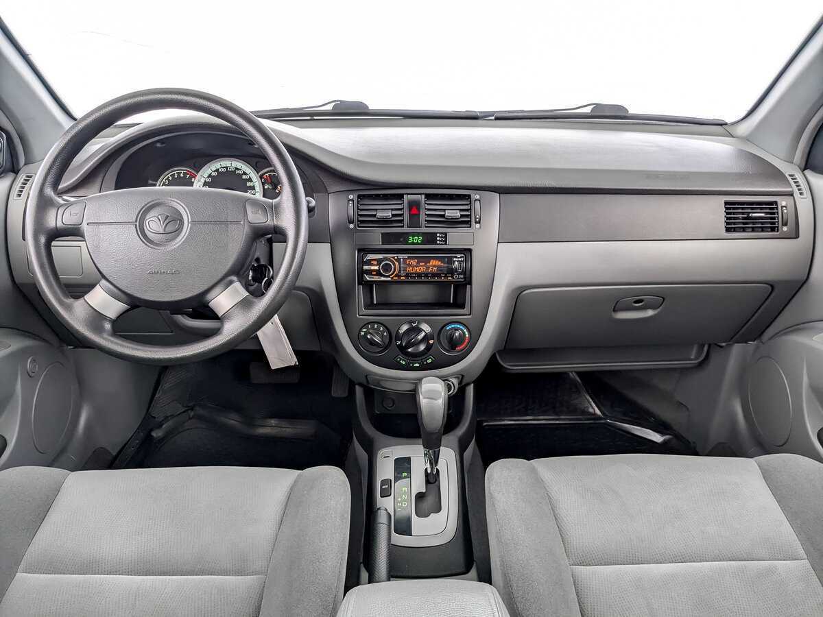 Daewoo Gentra, 2014 Фото №12