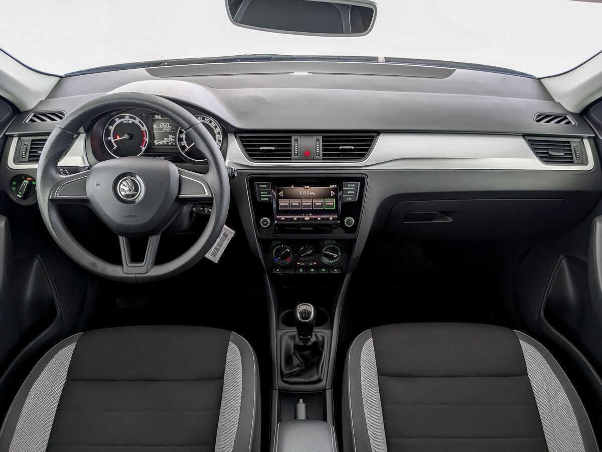 Skoda Rapid, 2018 Фото №12