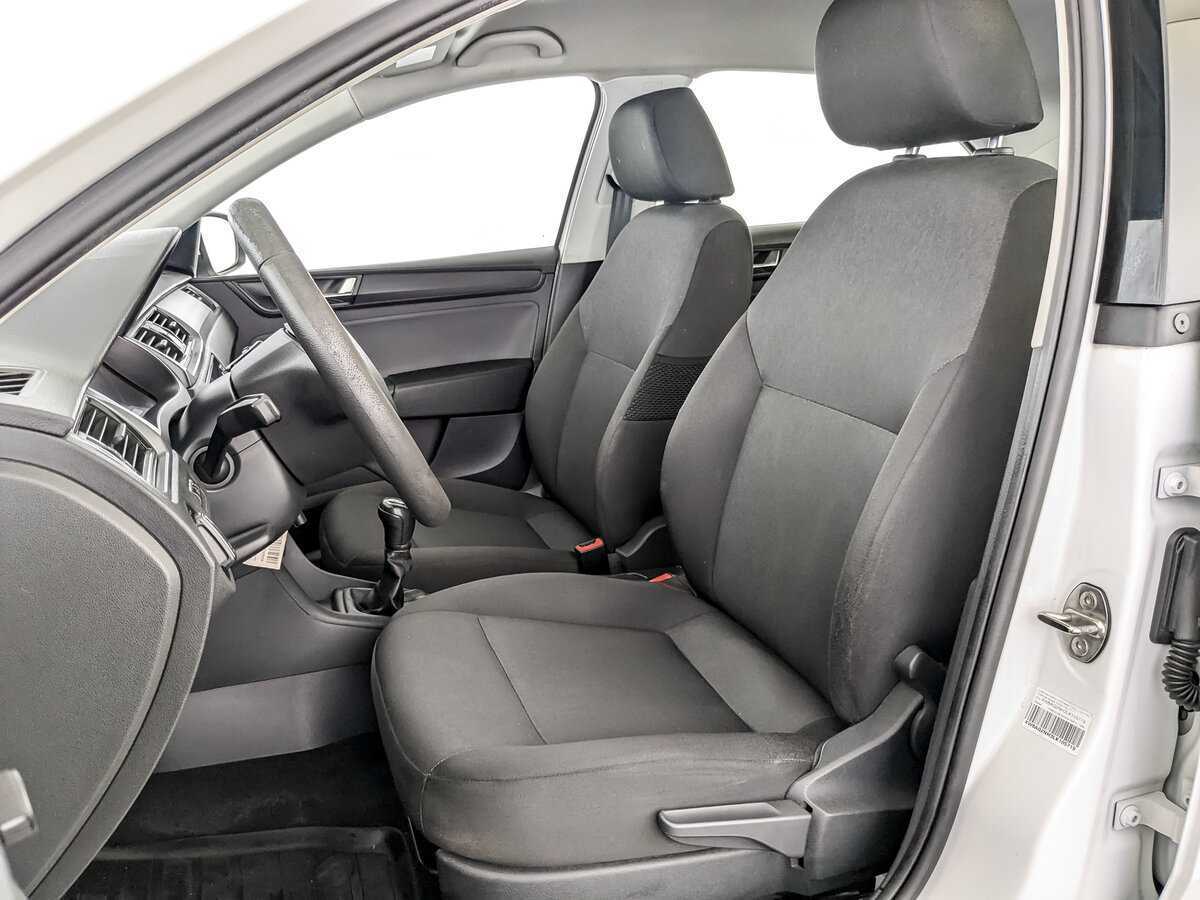 Skoda Rapid, 2019 Фото №15