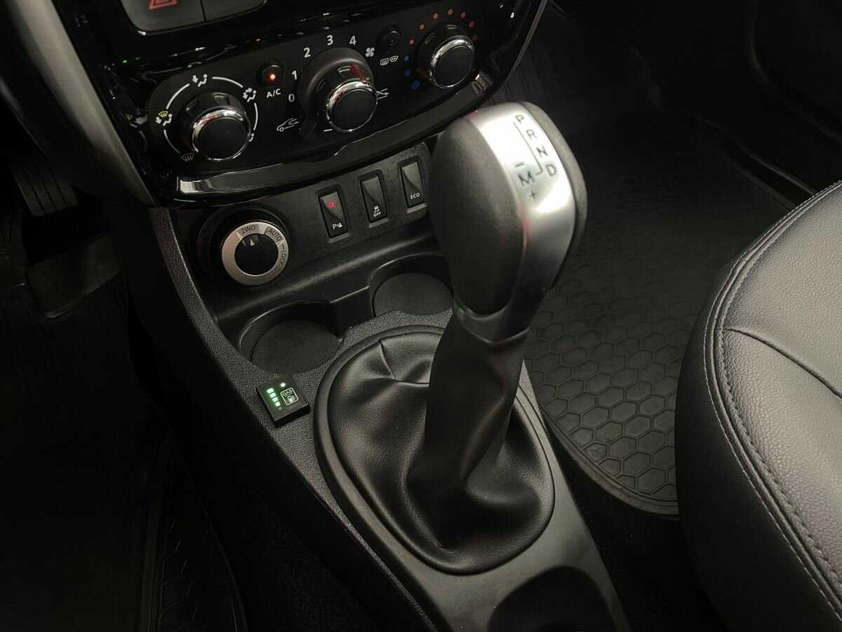 Nissan Terrano, 2018 Фото №13