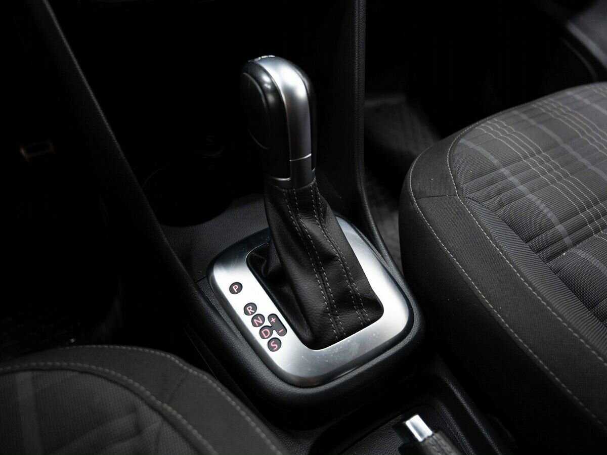 Volkswagen Polo, 2016 Фото №19