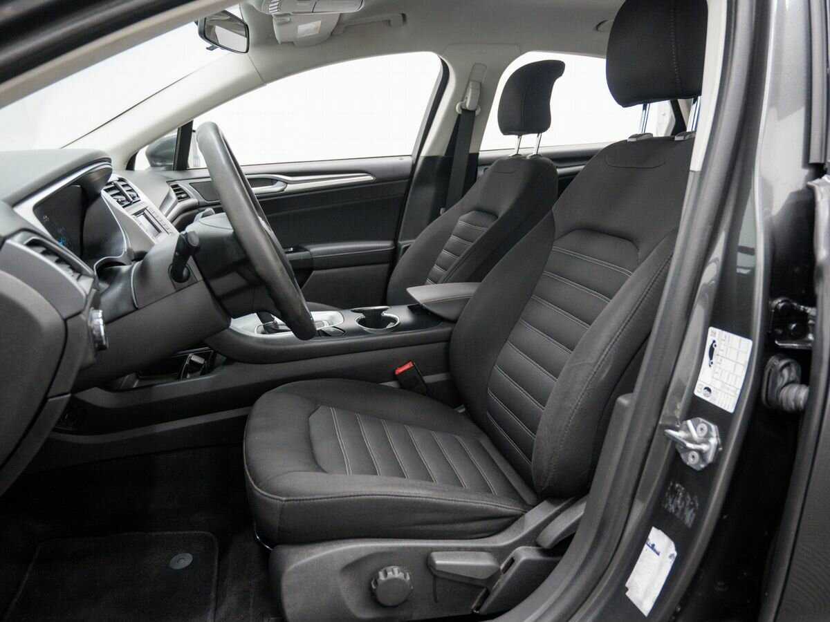 Ford Mondeo, 2017 Фото №13