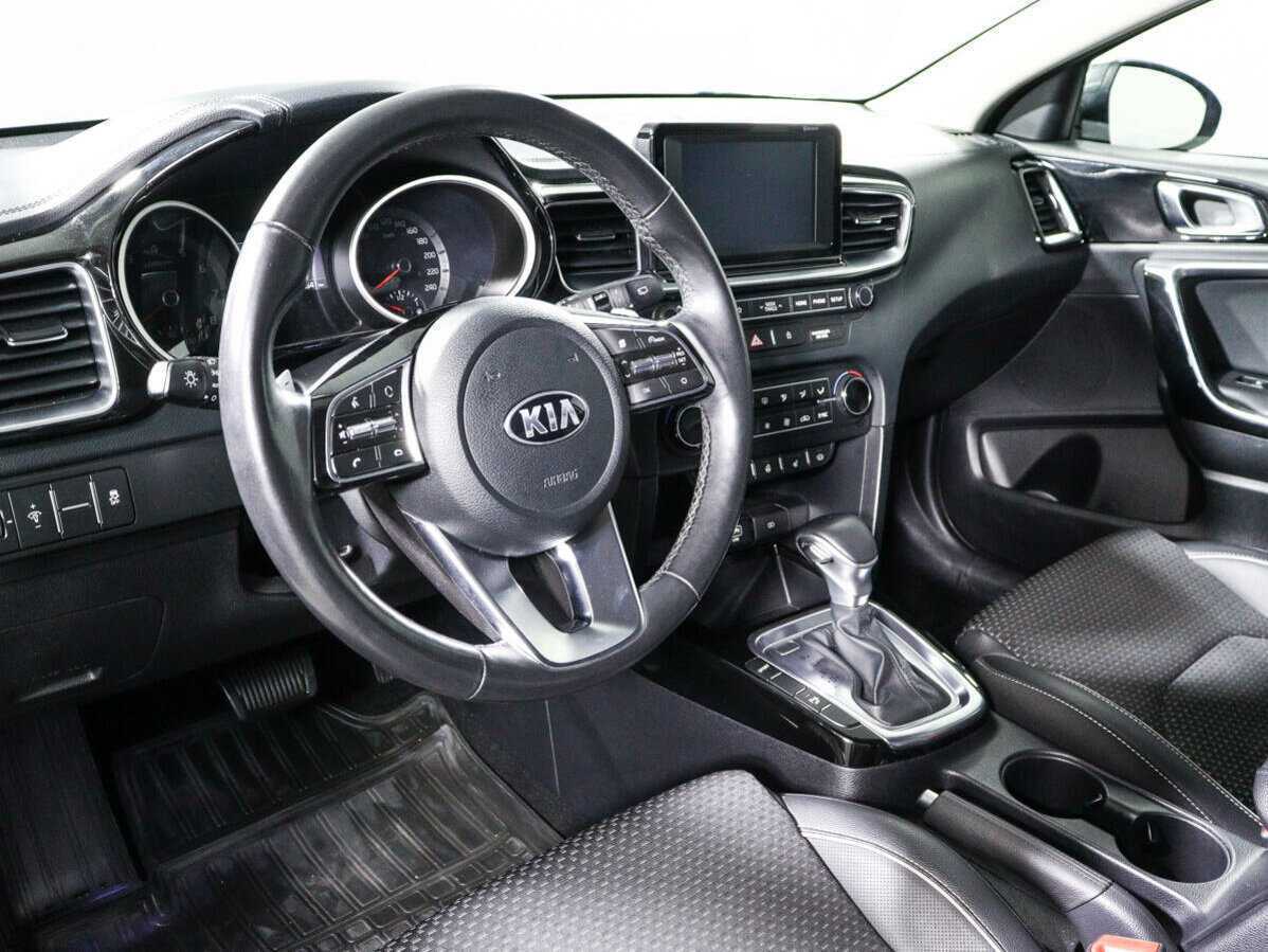 Kia Ceed, 2018 Фото №14