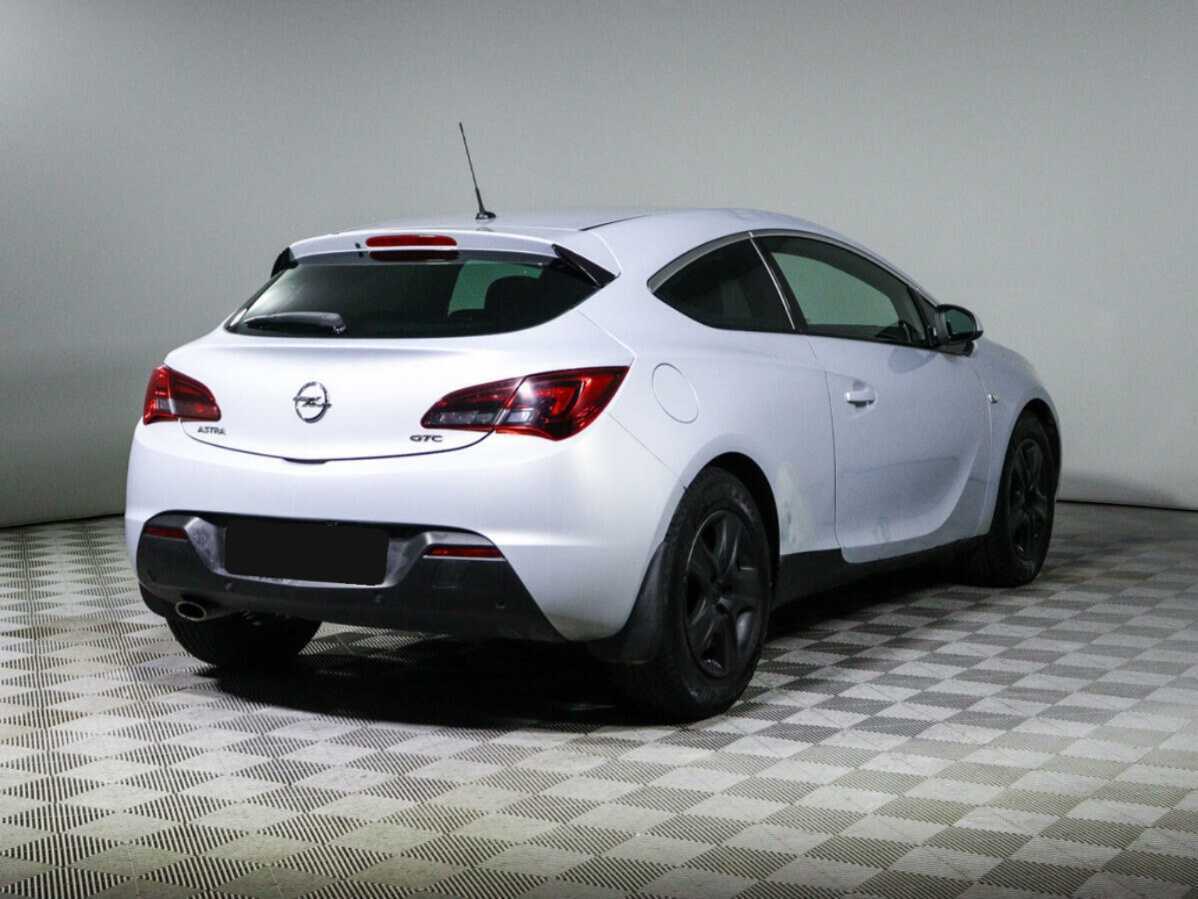 Opel Astra GTC, 2013 Фото №4
