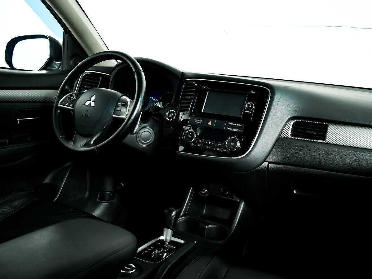 Mitsubishi Outlander, 2012 Фото №7