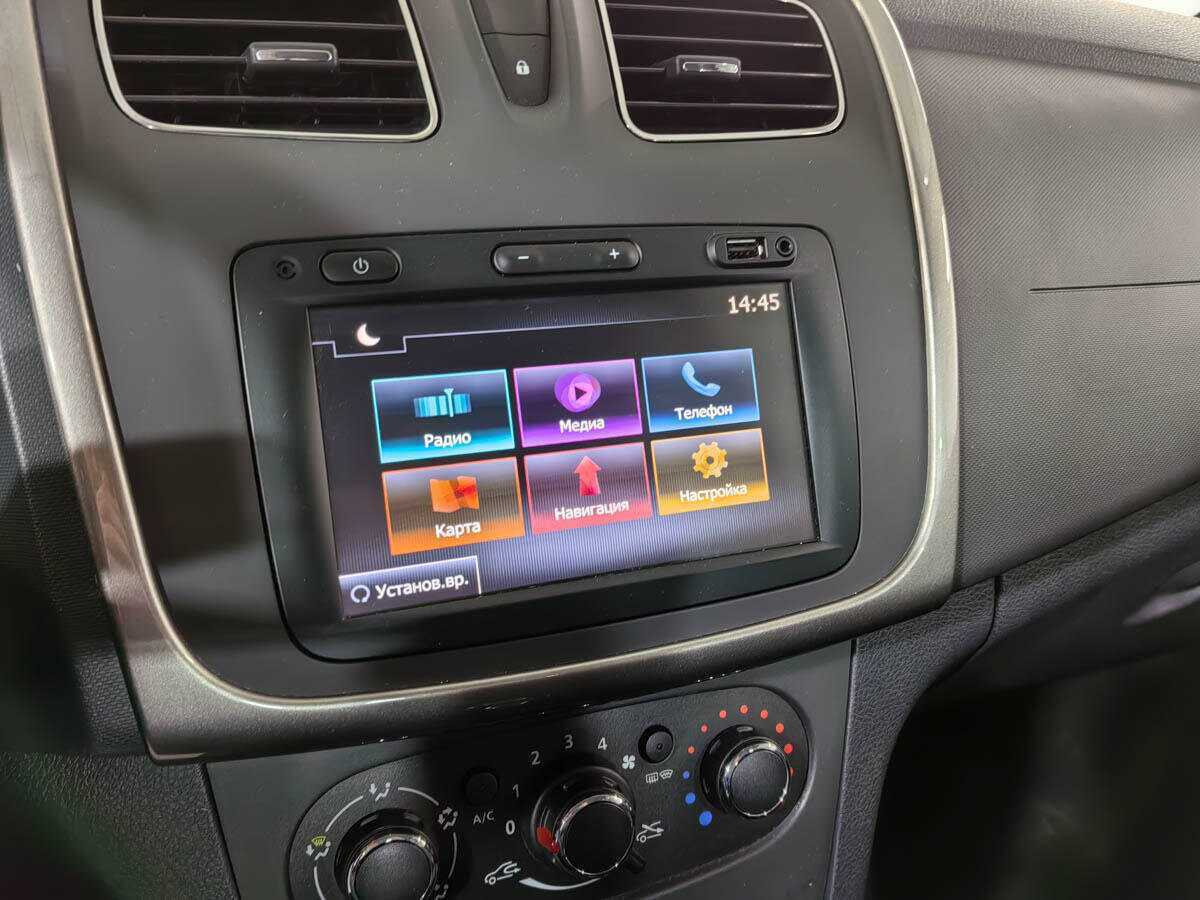 Renault Logan, 2020 Фото №17