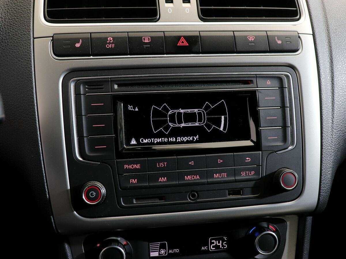 Volkswagen Polo, 2017 Фото №17