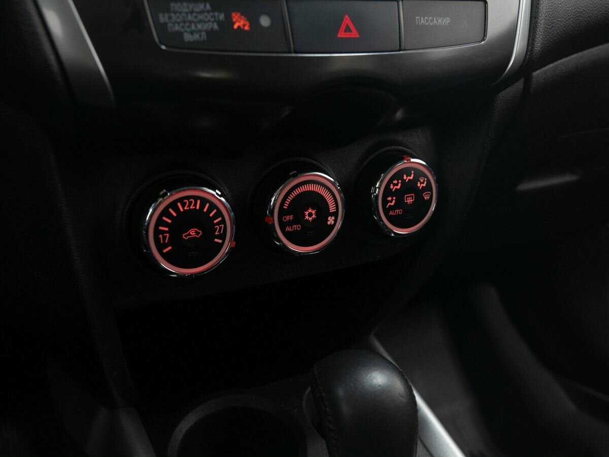 Mitsubishi ASX, 2014 Фото №19