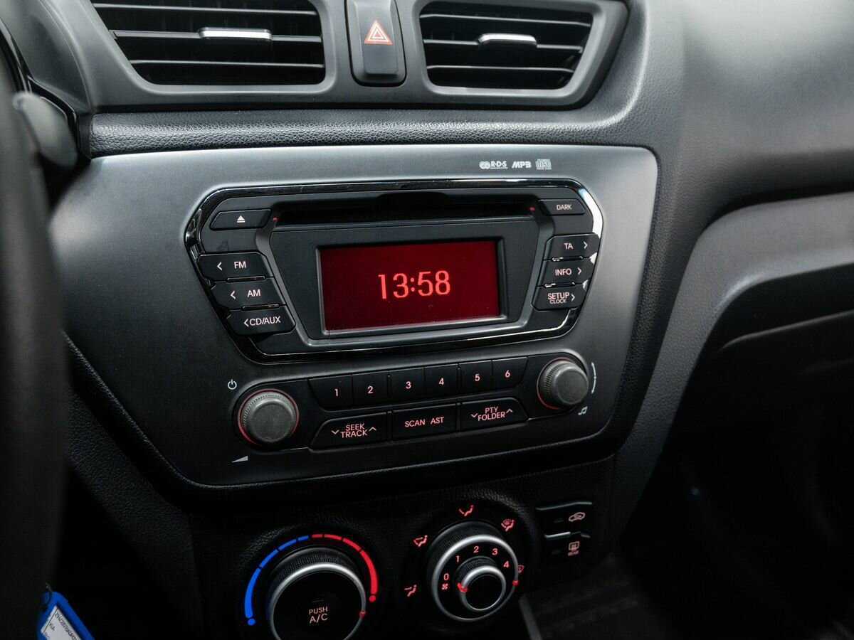 Kia Rio 5-speed, 2012 Фото №17