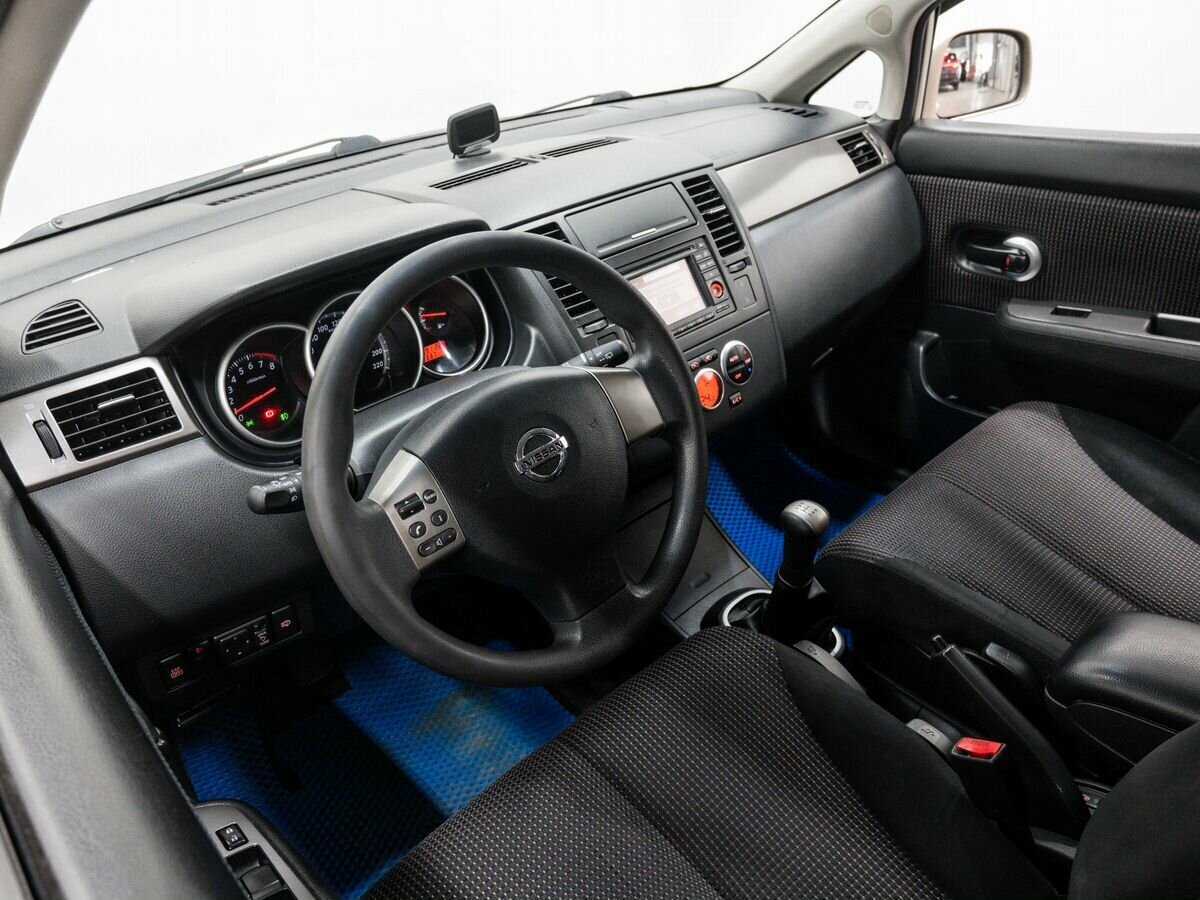 Nissan Tiida, 2012 Фото №14