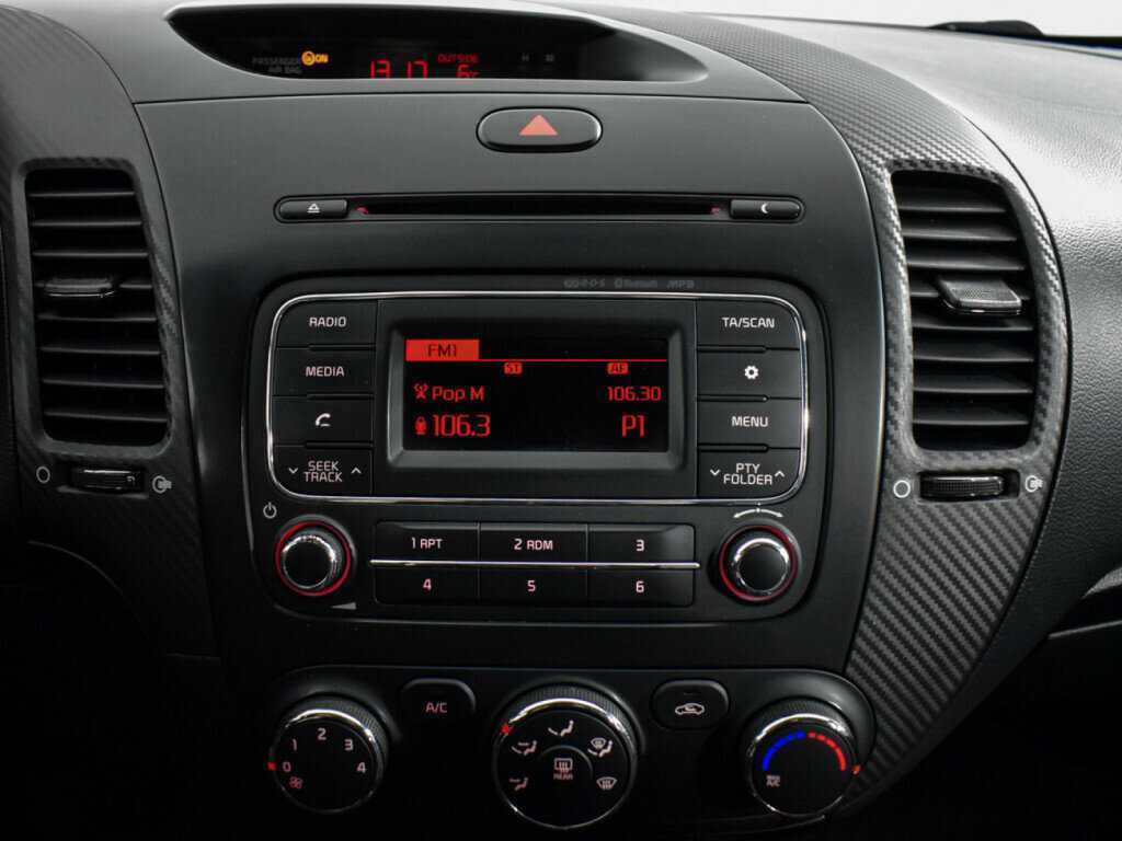 Kia Cerato, 2015 Фото №13