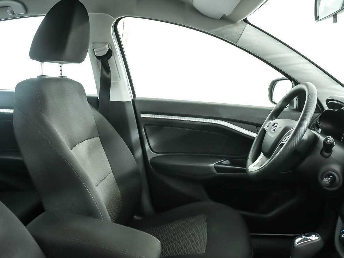 Lada (ВАЗ) Vesta, 2022 Фото №9